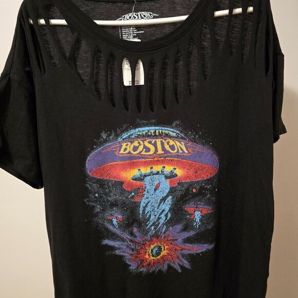BOSTON BAND  WOMENS TEES - Picture 1 of 3